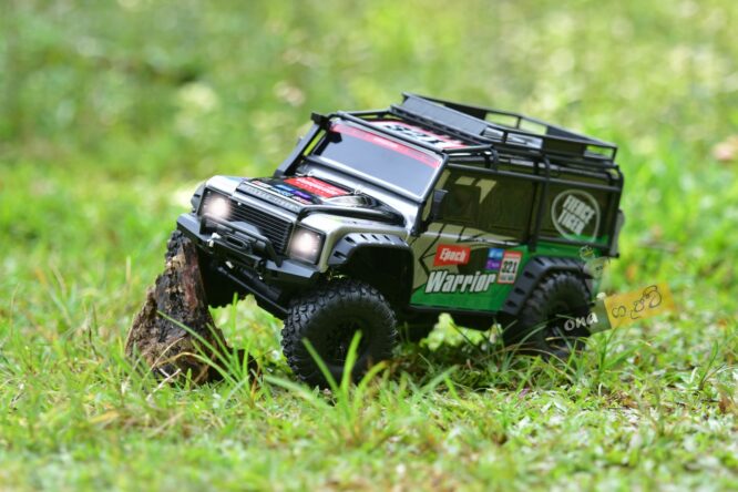 RC Zp1006 D110 TRX4 Clone 4X4 Hobby Defender - Image 5